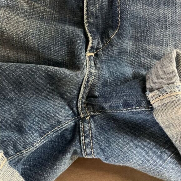 TRUE RELIGION Cassie Rolled Denim Jean Shorts Size 30 - Picture 9 of 16